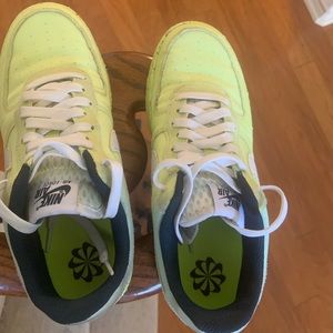AF1- Air Force 1 Light Lemon Twist